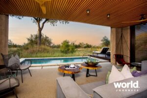 Earth Lodge Luxury Suite