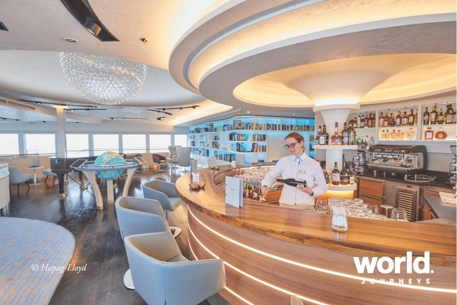 Hanseatic Spirit Observation Lounge