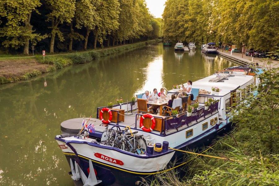 Barge Cruising in Bordeaux