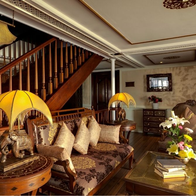 The Jahan Lounge