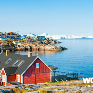 colourful-houses-ilulissat