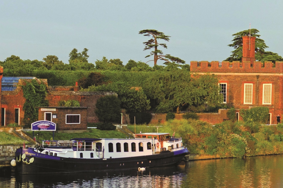 Barge Cruising Classic England